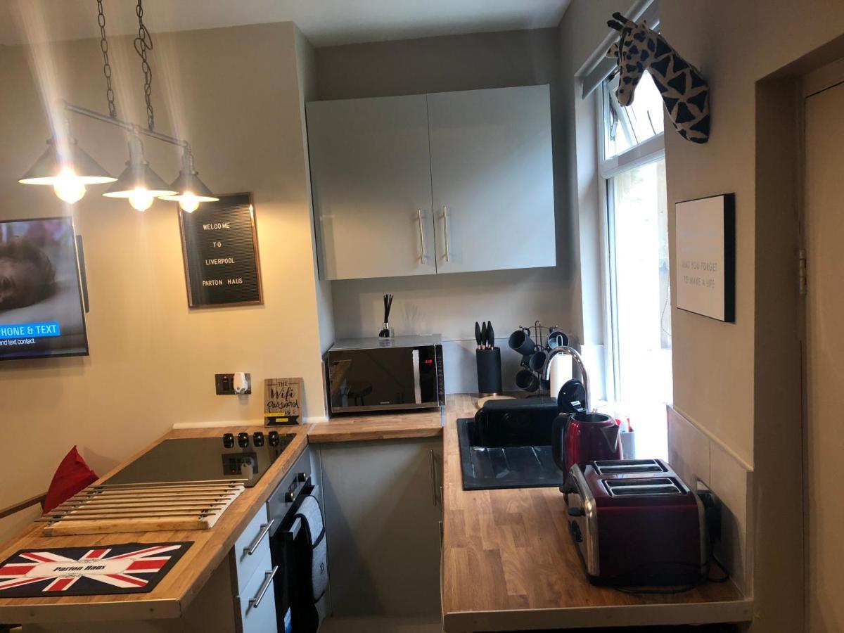 3 Double Bed Brittania Styled Central Home Near Lfc Sleeps 6 With Free Business Super Fast Fibre Broadband ลิเวอร์พูล ภายนอก รูปภาพ